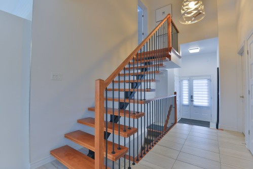 Escalier - 1164 Rue Du Clos-Du-Petit-Mont, Prévost, QC - Indoor Photo Showing Other Room
