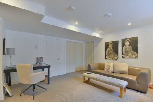 Salle familiale - 1164 Rue Du Clos-Du-Petit-Mont, Prévost, QC - Indoor