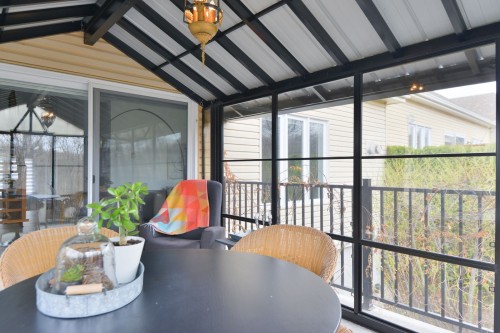 Solarium/Verrière - 1164 Rue Du Clos-Du-Petit-Mont, Prévost, QC -  Photo Showing Dining Room