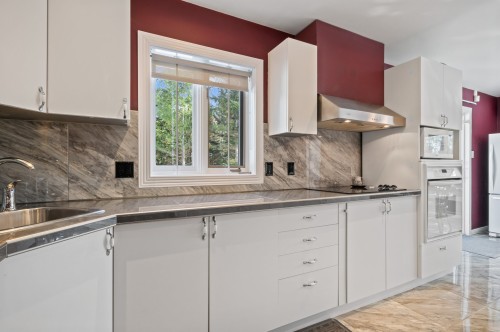 Cuisine - 4585 Rue Des Cavaliers, Sainte-Adèle, QC - Indoor Photo Showing Kitchen