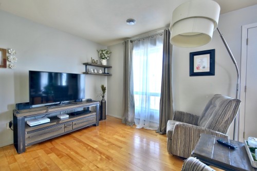 Salon - 811 4E Rang O., Acton Vale, QC - Indoor Photo Showing Living Room