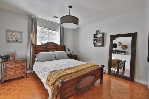 Chambre à coucher principale - 811 4E Rang O., Acton Vale, QC - Indoor Photo Showing Bedroom