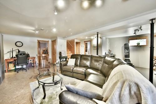 Salle familiale - 811 4E Rang O., Acton Vale, QC - Indoor Photo Showing Living Room