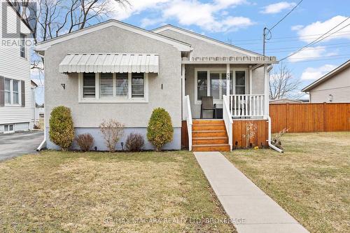 58 HAROLD AVENUE  Welland (Welland Downtown), ON L3B 1J5