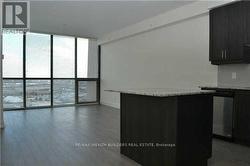 1710 - 2900 HIGHWAY 7 Vaughan, ON L4K 0G3