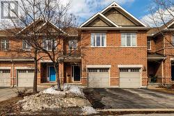 29 MADELON DRIVE  Ottawa, ON K2J 5C7