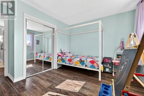 602 Clare Place, Burlington, ON - Indoor Photo Showing Bedroom