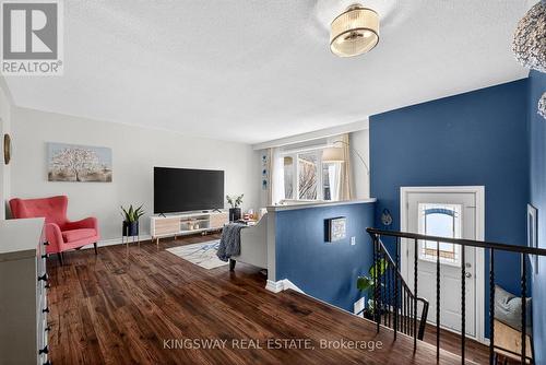 602 Clare Place, Burlington, ON - Indoor