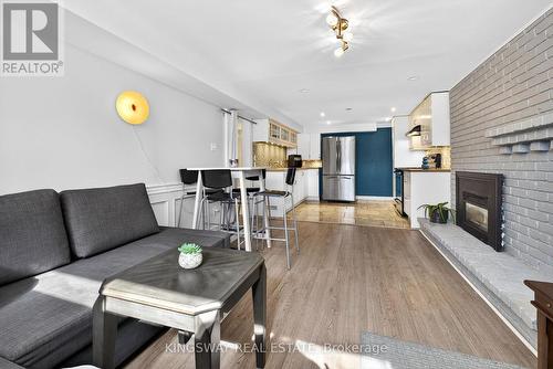 602 Clare Place, Burlington, ON - Indoor Photo Showing Living Room With Fireplace