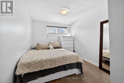 602 Clare Place, Burlington, ON - Indoor Photo Showing Bedroom