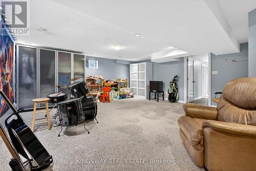 602 Clare Place, Burlington, ON - Indoor