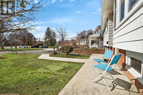 602 Clare Place, Burlington, ON - Outdoor