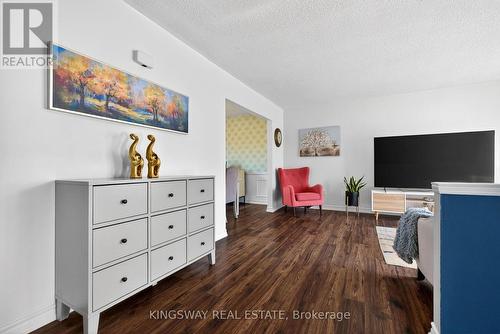 602 Clare Place, Burlington, ON - Indoor