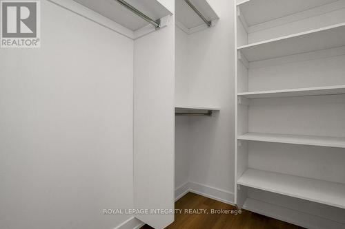 35 Ella Street, Ottawa, ON - Indoor With Storage