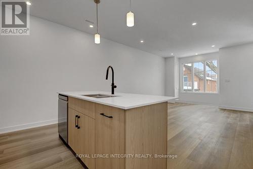 37 Ella Street, Ottawa, ON - Indoor