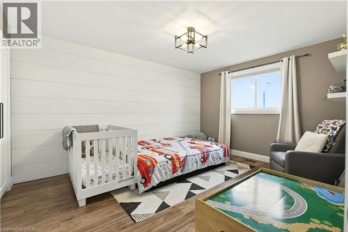 189 Templemead Drive, Hamilton, ON - Indoor Photo Showing Bedroom