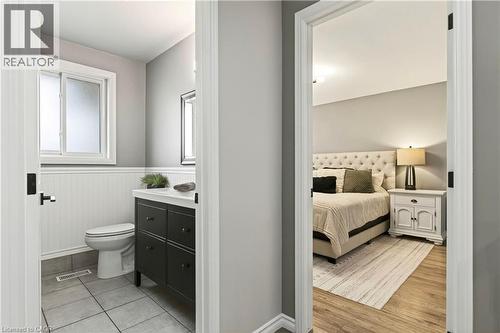 189 Templemead Drive, Hamilton, ON - Indoor Photo Showing Bathroom