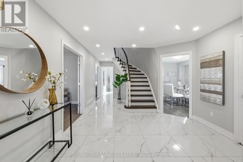 4134 MURRAY HILL CRESCENT  Mississauga, ON L5C 4H8