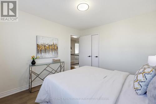 4134 Murray Hill Crescent, Mississauga, ON - Indoor Photo Showing Bedroom