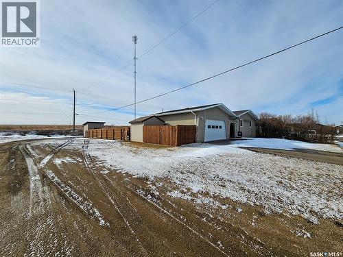 20 Centennial Drive, Mossbank, SK - Outdoor