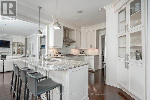 234 Brookfield Avenue, Burlington, ON - Indoor Photo Showing Kitchen With Upgraded Kitchen