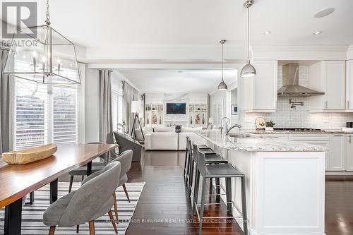 234 Brookfield Avenue, Burlington, ON - Indoor Photo Showing Kitchen With Upgraded Kitchen