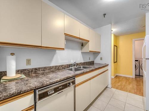 405 15 Langbrae Drive, Halifax, NS 