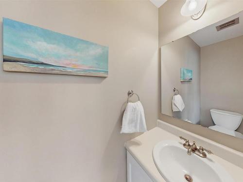 12 Hanover Court, Halifax, NS 