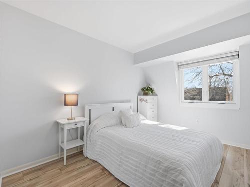 12 Hanover Court, Halifax, NS 