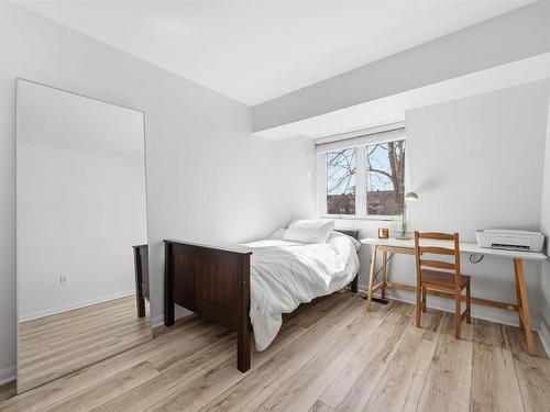 12 Hanover Court, Halifax, NS 