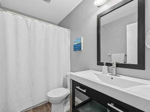 12 Hanover Court, Halifax, NS 