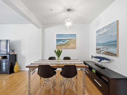 12 Hanover Court, Halifax, NS 