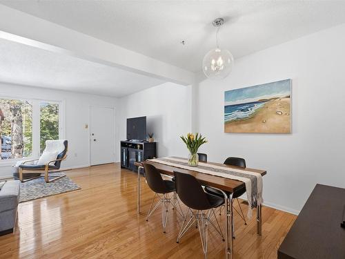 12 Hanover Court, Halifax, NS 