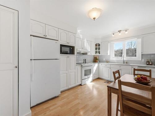 12 Hanover Court, Halifax, NS 