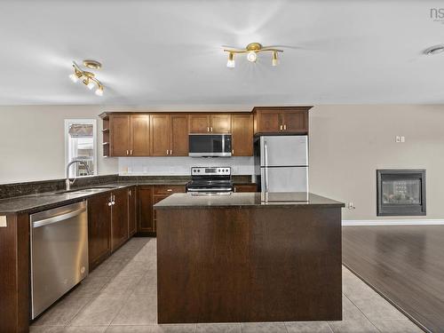 49 Halef Court, Halifax, NS 