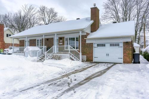 3830 Rue Dompierre  Trois-Rivières, QC G8Y 4Y6