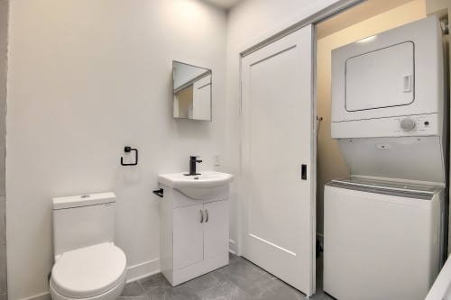 Salle de bains - 5816 Rue De La Roche, Montréal (Rosemont/La Petite-Patrie), QC - Indoor