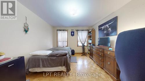 3431 Dorcas Street, Mississauga, ON - Indoor Photo Showing Bedroom