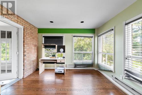 2339 Glengarry Road, Mississauga, ON - Indoor Photo Showing Other Room