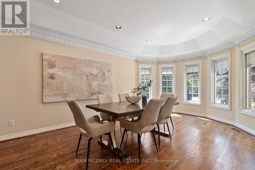 2339 Glengarry Road, Mississauga, ON - Indoor Photo Showing Dining Room