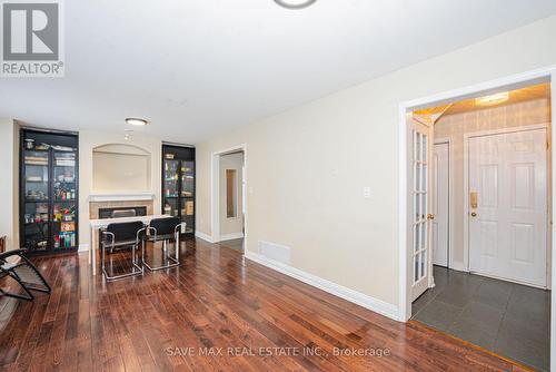 1691 Samuelson Circle, Mississauga, ON - Indoor