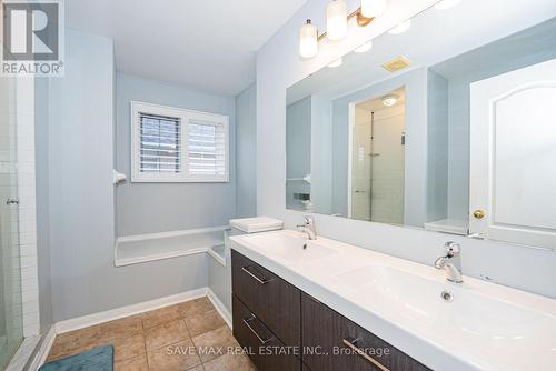 1691 Samuelson Circle, Mississauga, ON - Indoor Photo Showing Bathroom