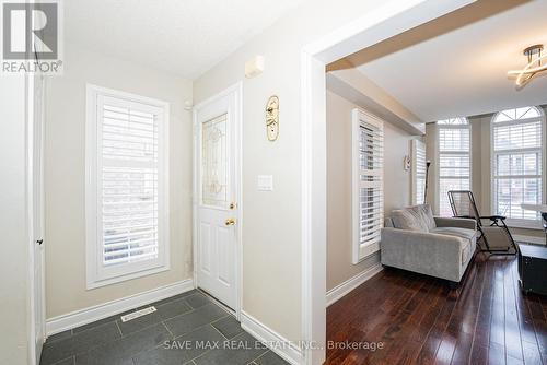 1691 Samuelson Circle, Mississauga, ON - Indoor