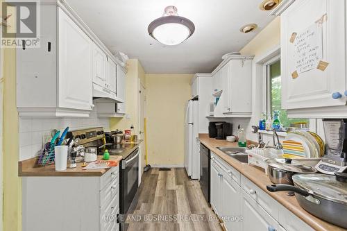 51 High Street, Waterloo, ON - Indoor Photo Showing Kitchen