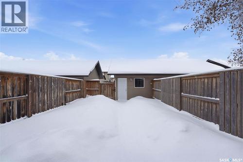 402 110 Willowgrove Crescent, Saskatoon, SK - Outdoor With Exterior