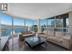 2303 1415 W GEORGIA STREET  Vancouver, BC V6G 3C8