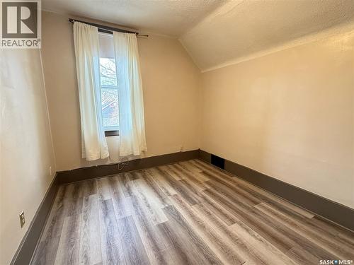 1 Prairie Avenue, Weyburn, SK - Indoor Photo Showing Other Room