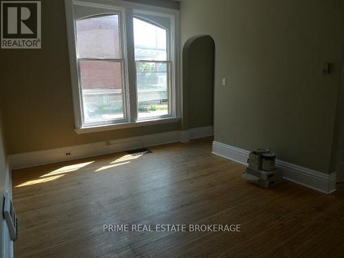 202 Sydenham Street, London East (East B), ON - Indoor Photo Showing Other Room