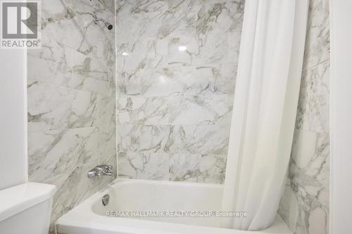 81 - 2772 Pimlico Crescent, Ottawa, ON - Indoor Photo Showing Bathroom