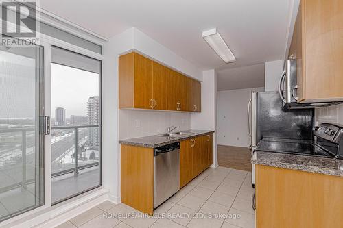 1403 - 4850 Glen Erin Drive, Mississauga, ON - Indoor Photo Showing Kitchen